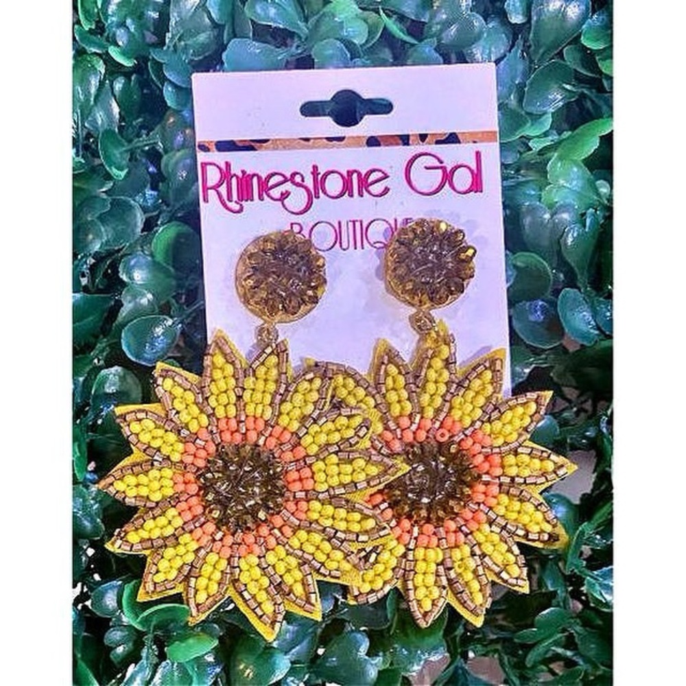 BRAND NEW WITH TAGS Sunflower Seed Bead Statement Earrings